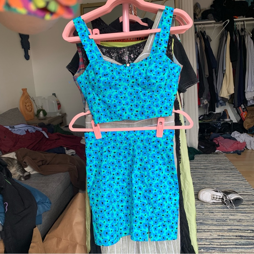 Topshop 2 piece crop and skirt set
